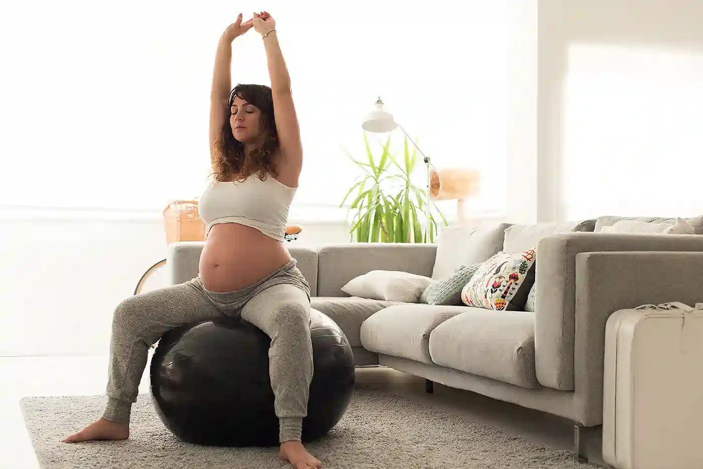 How to Support Your Core Safely During Pregnancy Wokingham